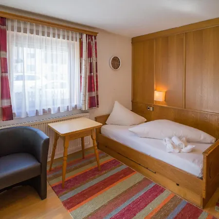 Barbara'S Garden Stube By Alpenluxus Appartements